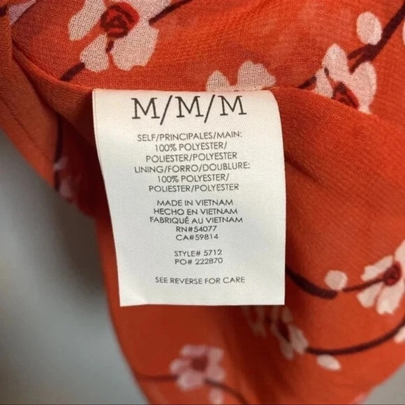 Cabi cherry blossom blouse #5712 size Medium - Picture 6 of 7